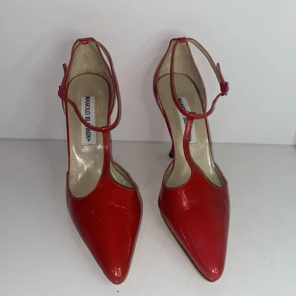 Manolo Blahnik Sexy Red Patent Leather T-Strap Heels to Dance all nite! VGUC 36 - Picture 4 of 15